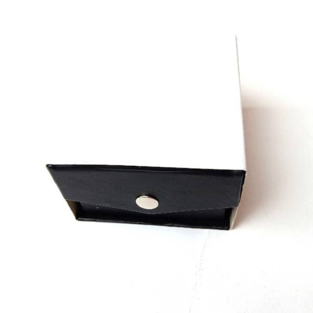 Box Kotak Jam Tangan Model Kancing BESTSELLER !!!