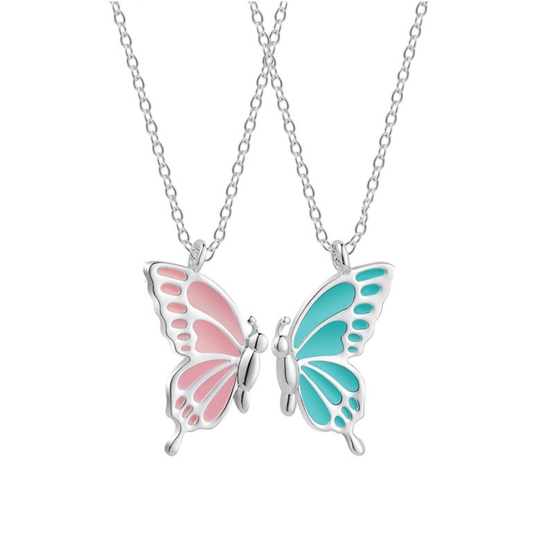 1 Pasang Kalung Liontin Butterfly Untuk Wanita