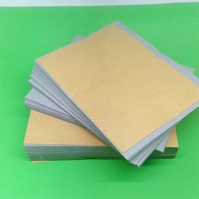 

kertas puyer 8.5 x 11 cm perkamen buram 1pack 800 lembar