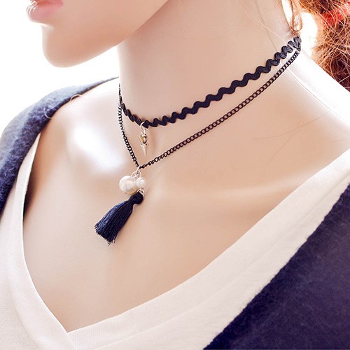 LRC Kalung Elegant Black Pearl&amp;tassel Pendant Decorated Double Layer Necklace