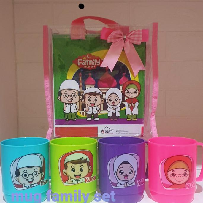 

Promo Mug Family Set Hadiah Lebaran Parcel Murah Spesial