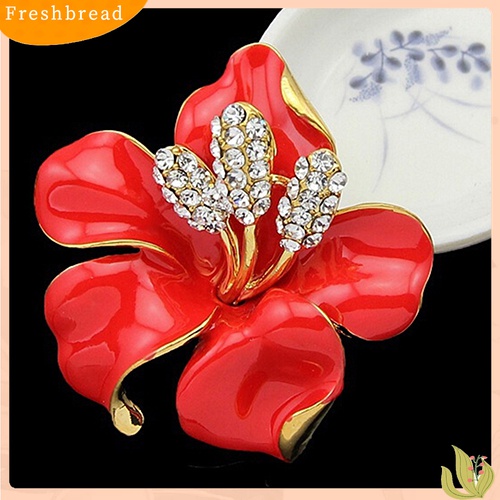 [ TERLARIS]Bridal Wedding Jewelry Rhinestone Lily Flower Scarf Brooch Pin Lady Party Gift