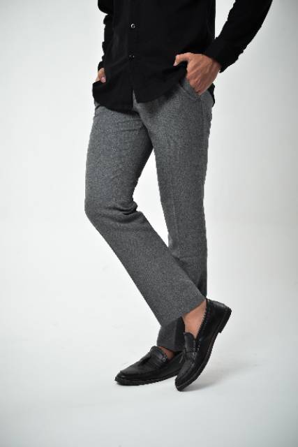 Mubeng - Celana Kantor Formal Slimfit Light Grey