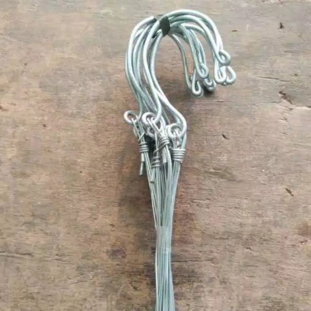 Gantungan Kawat Pot Model Kaki 3