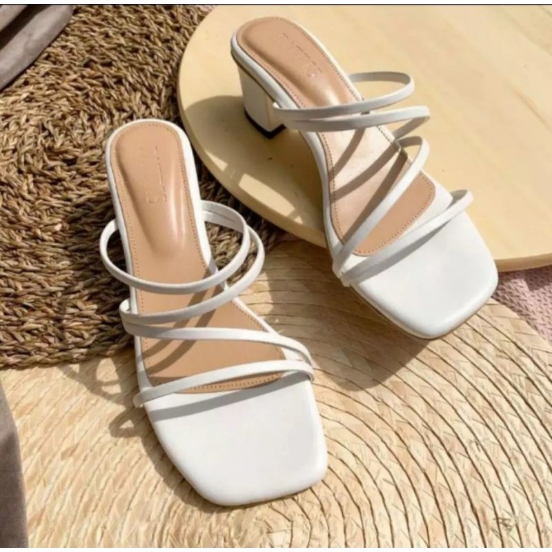 sandal wanita tali tinggi 5 cm trandy