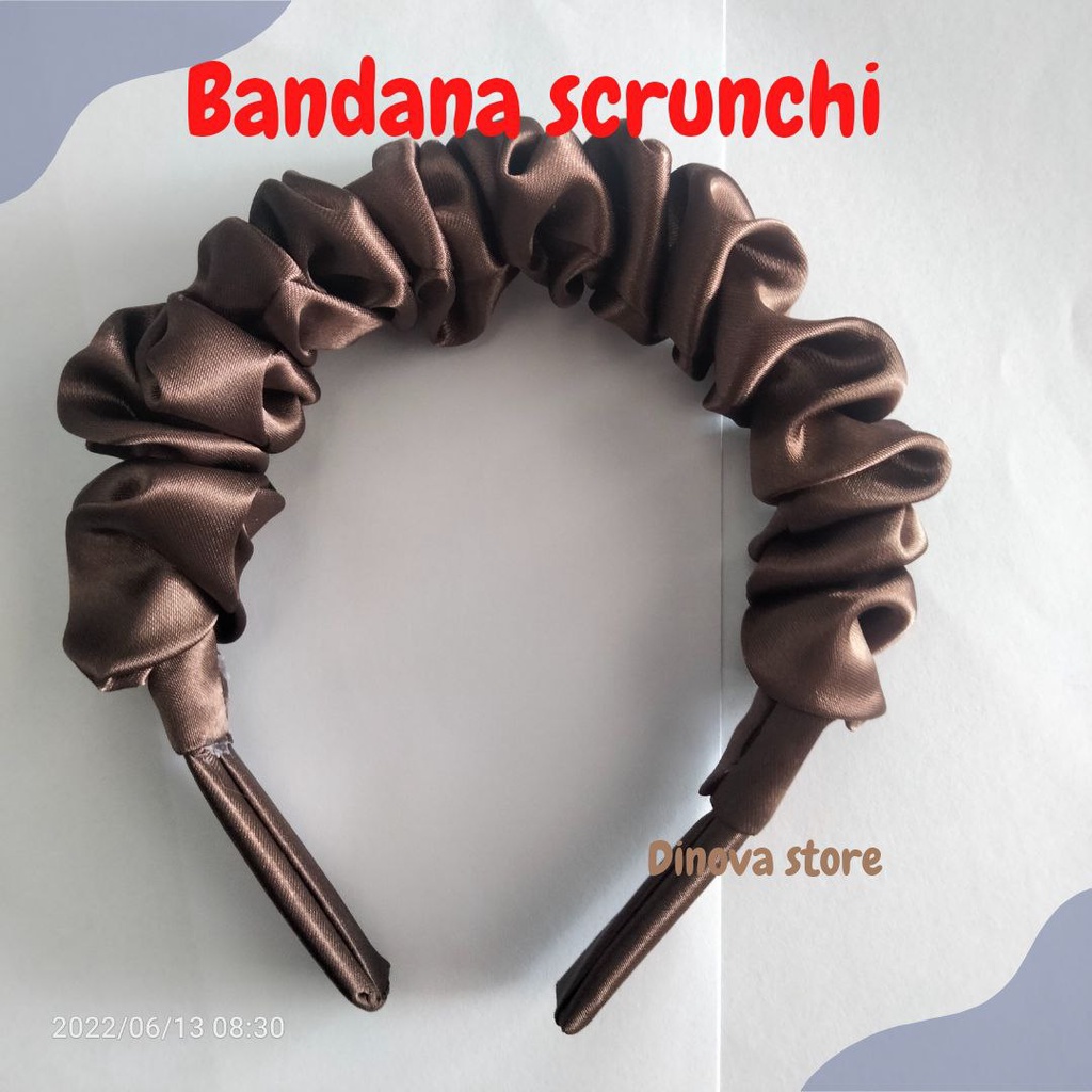 BANDANA SCRUNCHIE NAGITA SLAVINA/BANDO KOREA