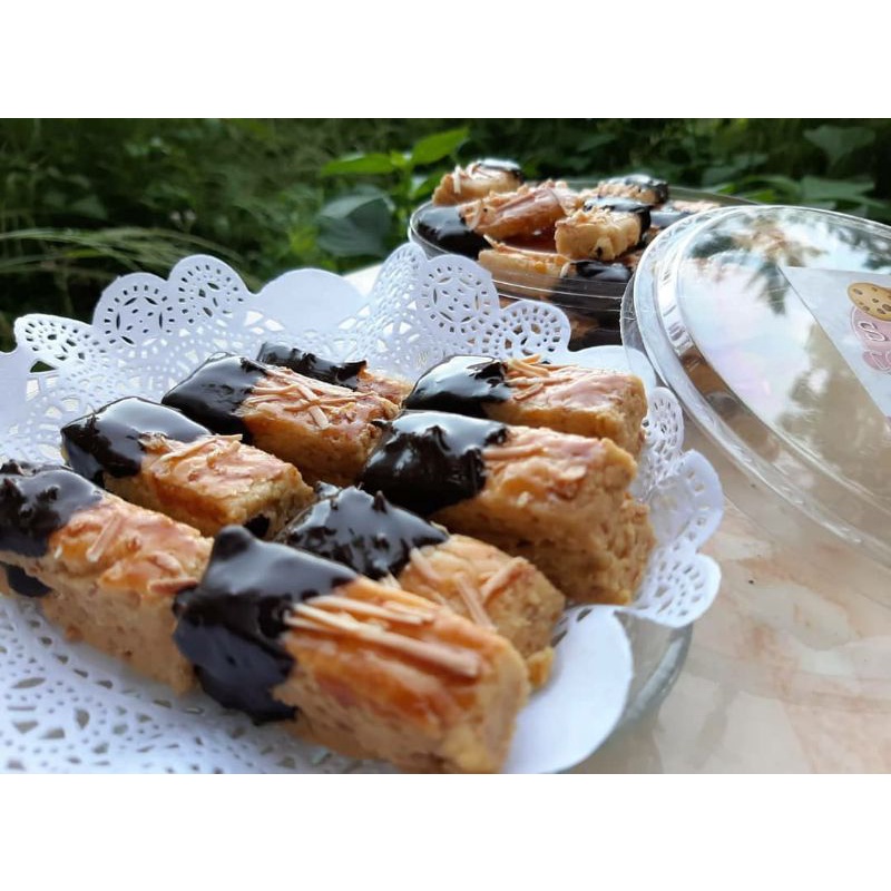 

Kastengel chocolate keju