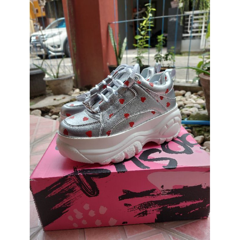 

GOSH SNEAKER WHITE TAG 649.000