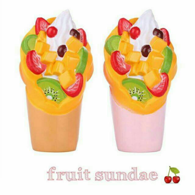 Rare Licensed Squishy (FRUIT SUNDAE by Vlampo)