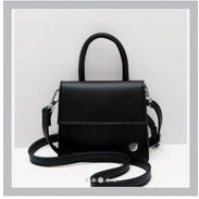 TAS SELEMPANG BURN BURN BY SOPHIE PARIS BLACK