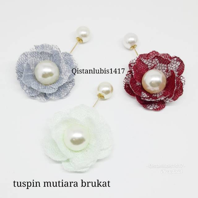 Tuspin brukat mutiara