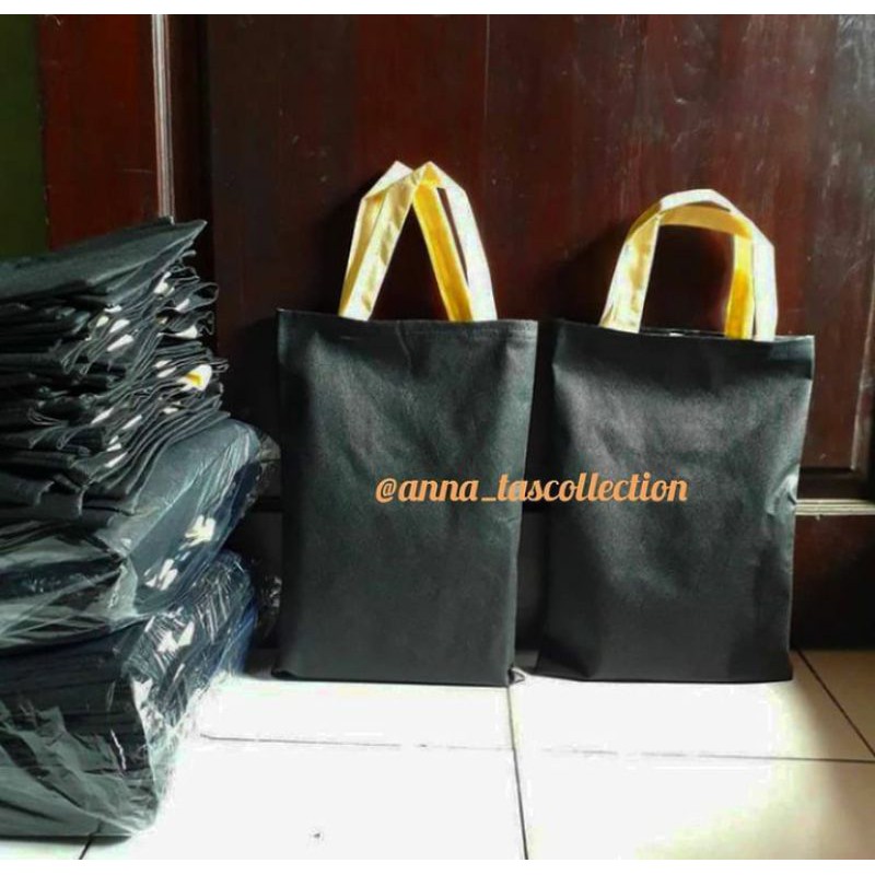 

Tas Spunbond / Tas Souvenir 25x35 min 50 pcs (Tas Jahit bukan Press)
