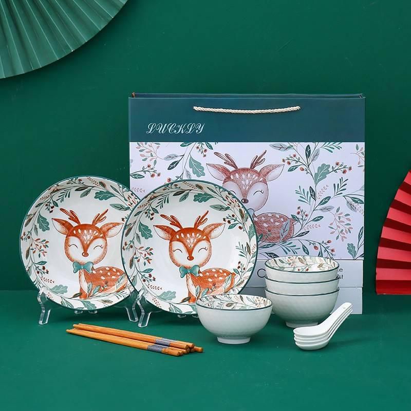 

Hampers Perlengkapan Makan Ceramic Gift Parcel Lebaran Natal Piring Mangkok Exclusive