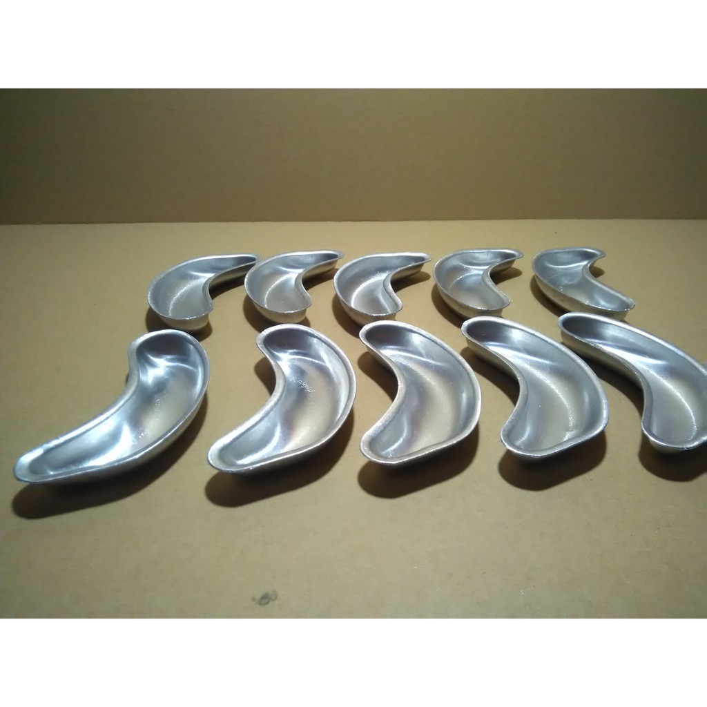 Alumunium Cetakan kue pisang atau Bolu pisang Small / mini. panjang 9.5 cm.(isi 10 pcs)