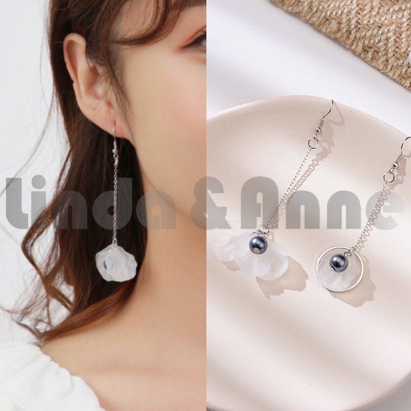 Anting Wanita Panjang Kelopak Bunga Casual Fashion Aksesoris - Anting Wanita