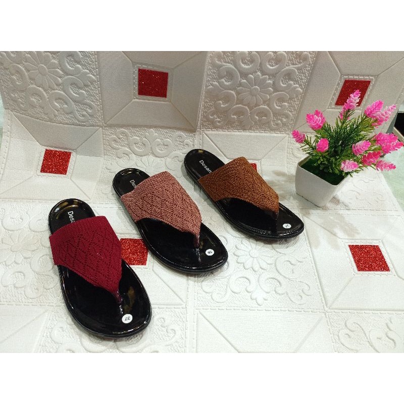 Sandal Desantos Japit rajut/Sandal  japit wanita rajut