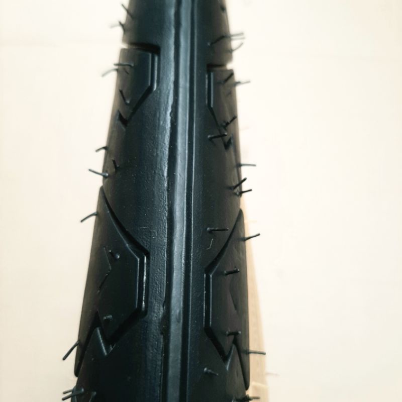Ban Luar Kenda 20 x 1.95 Gumwall 90