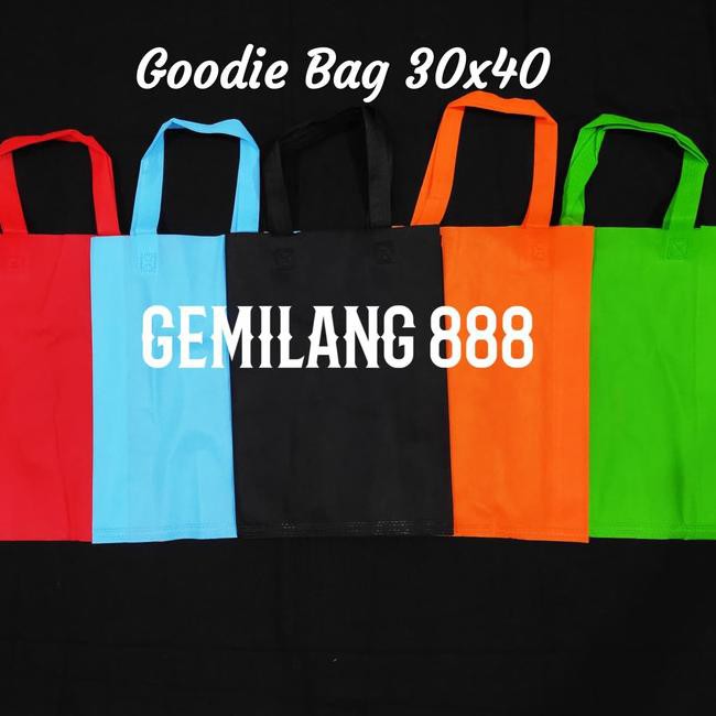 

Terlaris..!!.>brz-889 Spundbond Uk 30x40, Tas Kain, Tas Bahan, Goodie bag - Biru