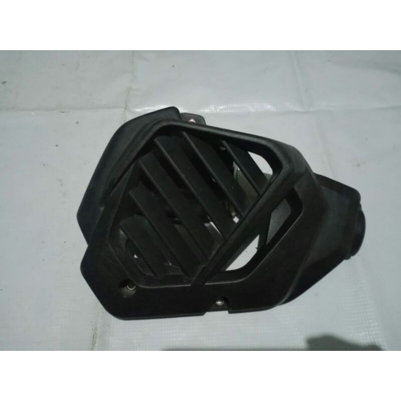 Tutup kipas radiator vario 125 techno fi old/lama