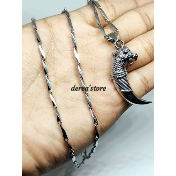 KALUNG TITANIUM PRIA BANDUL TARING/KALUNG TITANIUM