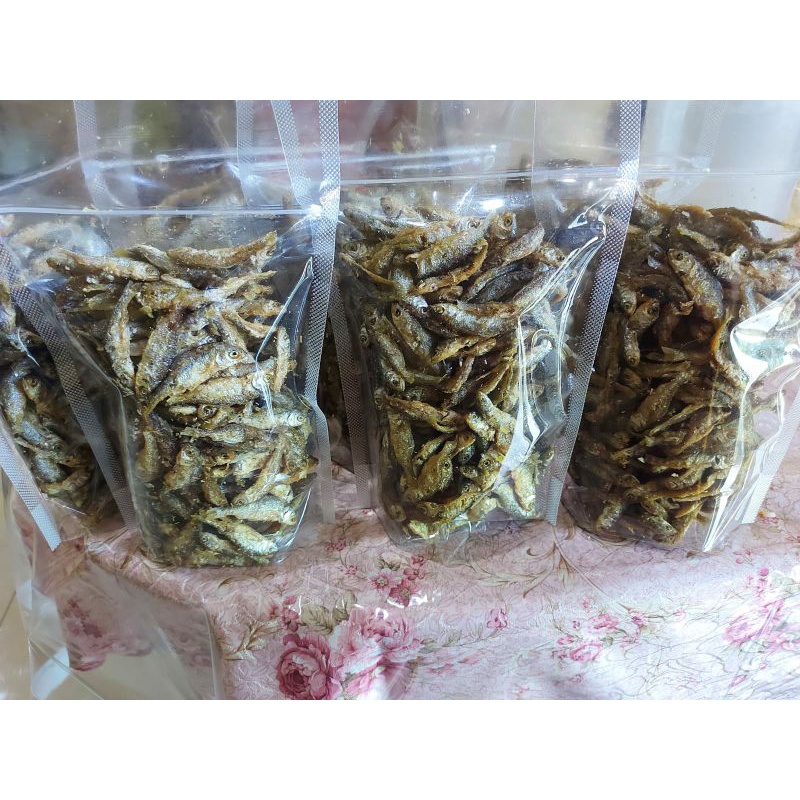 

Ikan bilih goreng asli Danau Singkarak Sumbar