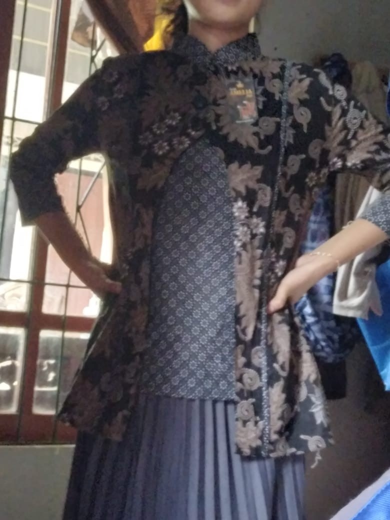 [ada Jumbo] Blus Davina Lawasan Daun #3 Batik Atasan Batik Modern Kerja Seragam Kantor Muslim