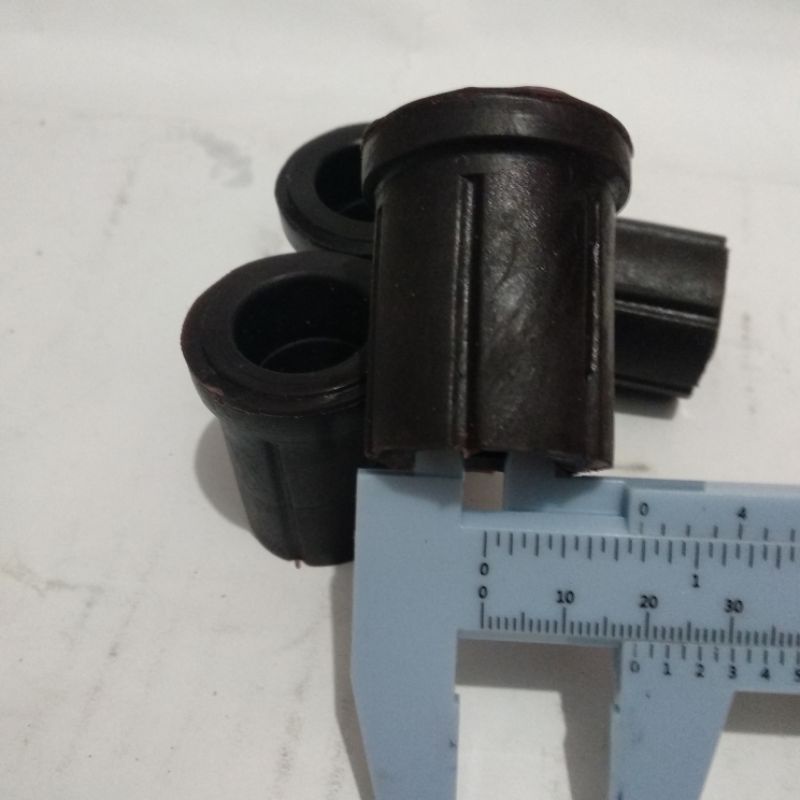 Karet Bos Bushing Anting Per PENDEK HILUX PENDEK