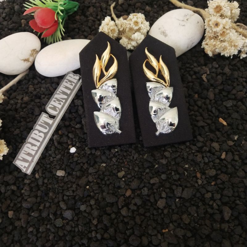 Monogram Polisi Full Kain