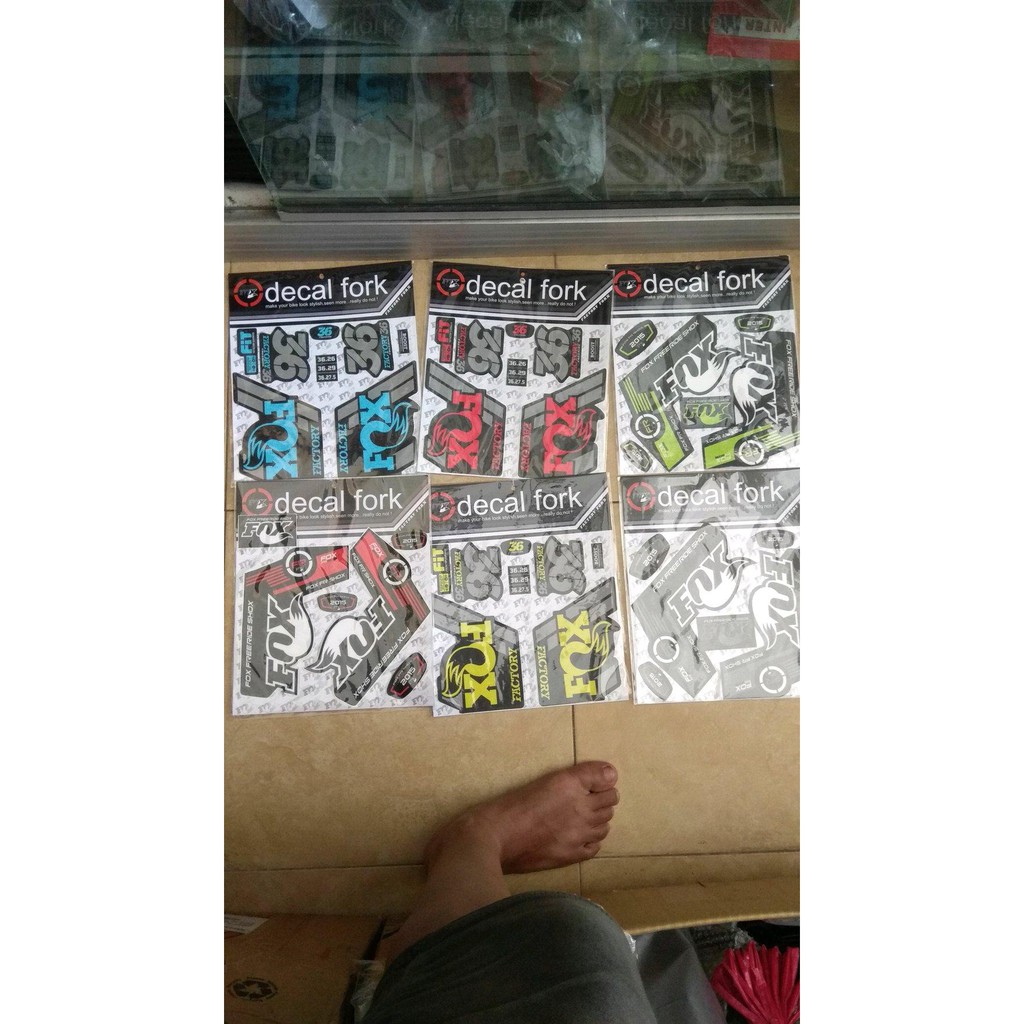 FADA -  DECAL FORK FOX atau STIKER FORK FOX 4