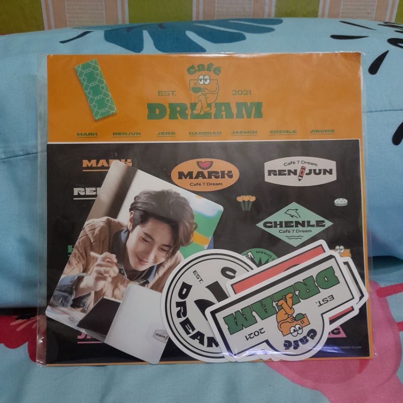 NCT DREAM CAFE 7 DREAM MD LUGGAGE STICKER