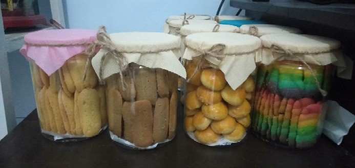 (min. Beli 6pc) Jar Cylinder 750ml/ Toples Silinder Tutup Ulir/ Plastik Pet/ Kue/ Puding/ Permen