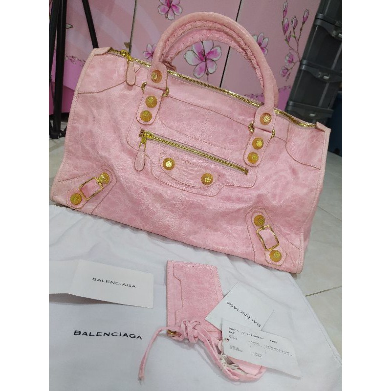 Balenciaga city edge mirror original  kulit super duper bagus. willow blair little