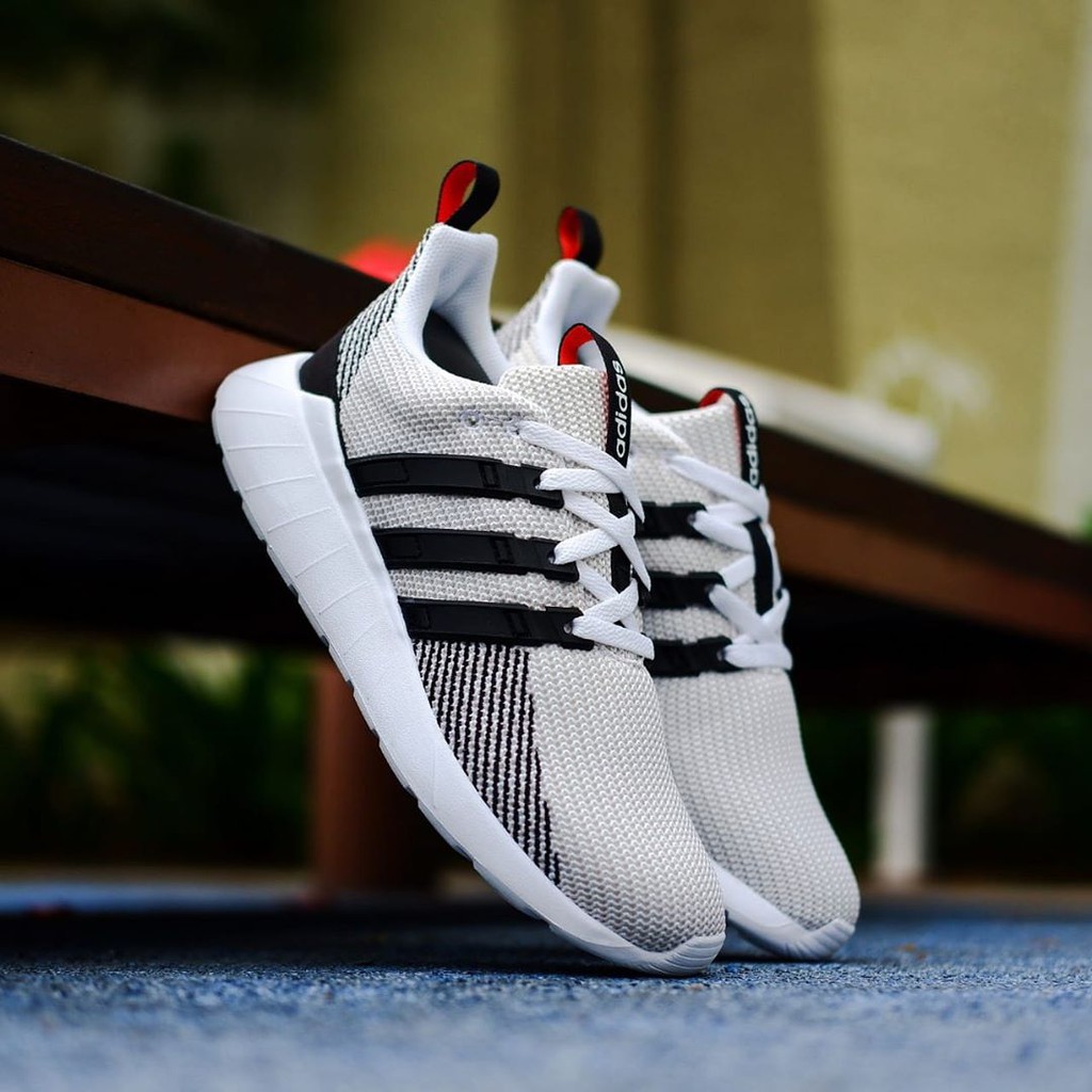 Adidas Questar Flow White Black