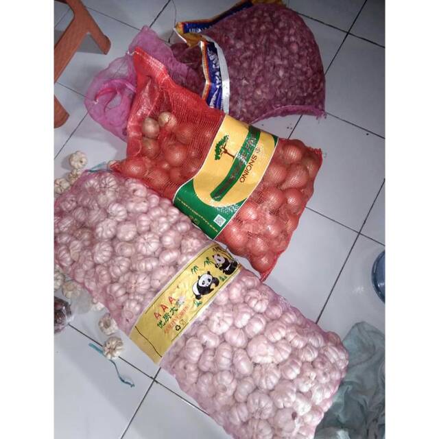 

Bawang Bombay