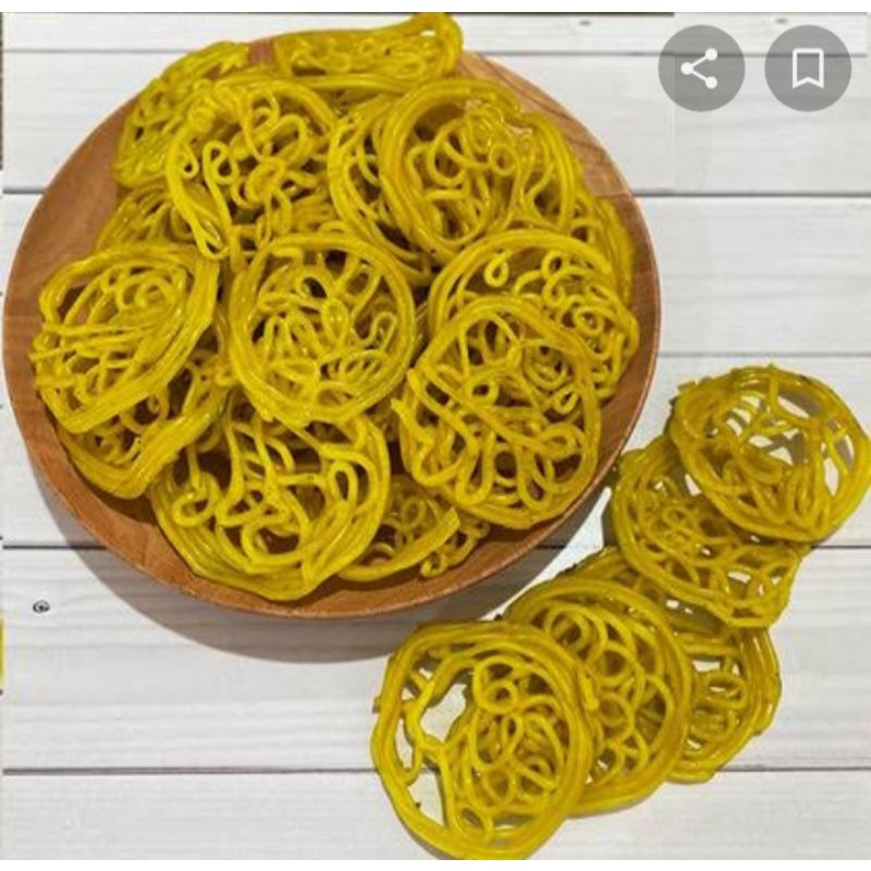 

kerupuk mie kuning mentah 500gram