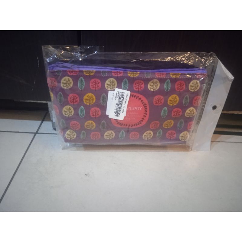 

tempat pensil/ pouch