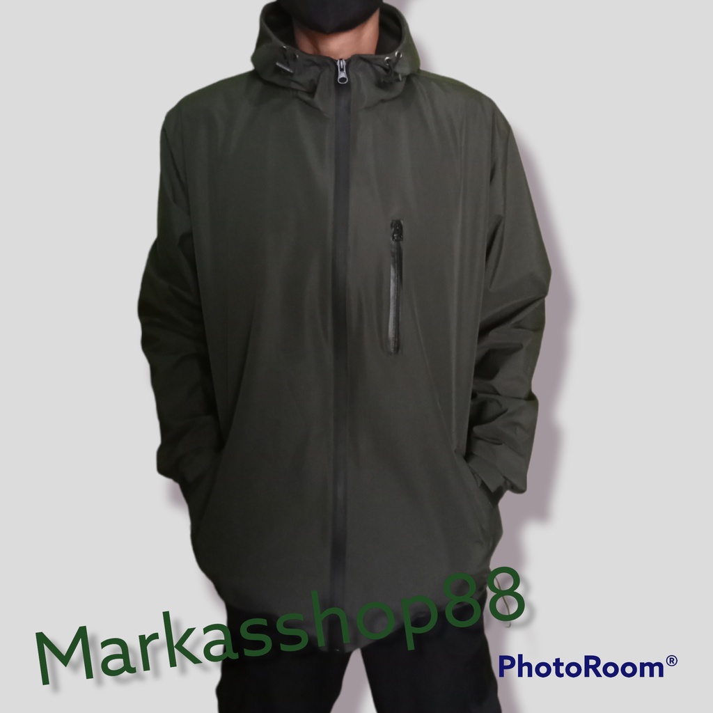 Jaket waterproof / jaket gunung / jaket anti air