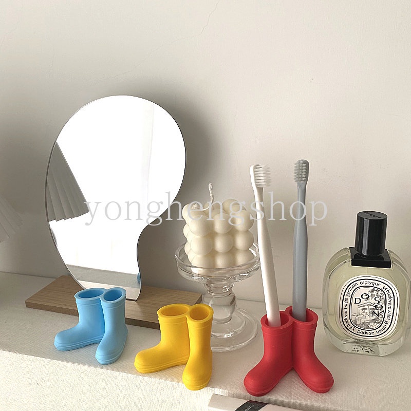 Stand Holder Sikat Gigi Bentuk Sepatu Boots Hujan Mini Untuk Kamar Mandi