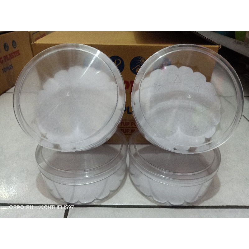 

tempat kue kering 1/2kg