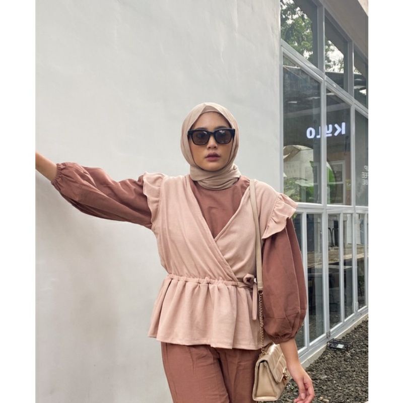 Gamila Vest Rompi Wanita Outfit Hijab Wafer Series