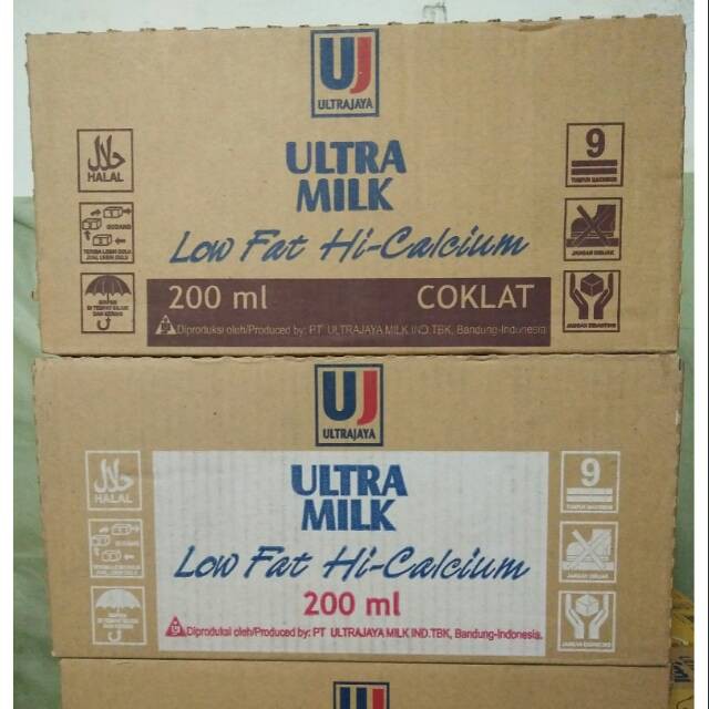 Ultra Milk Low Fat Hi Calcium 200 ml isi 24
