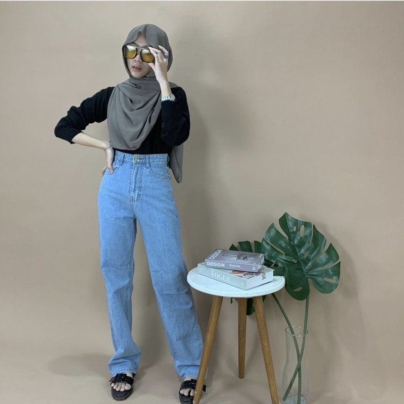 AVERYL HIGHWAIST LOOSE JEANS 217