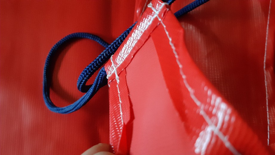 Kain Atap Untuk Tenda Cafe Ukuran 2x2m<br />/ Terpal Tutup Atap Tenda 2x2