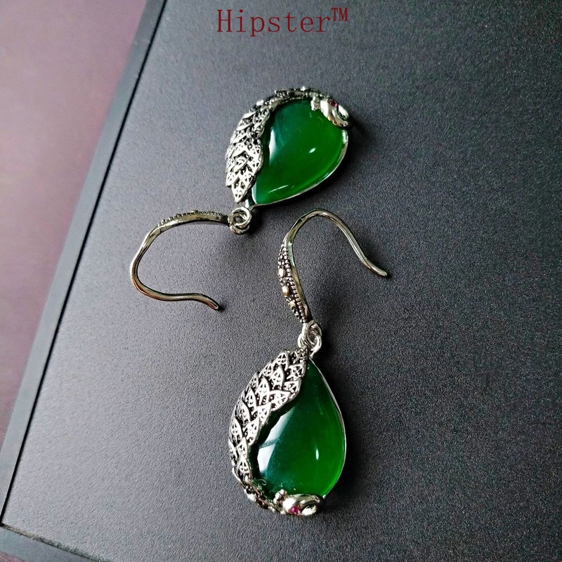 New Retro Emerald Fashion Elegant and Personalized Earrings