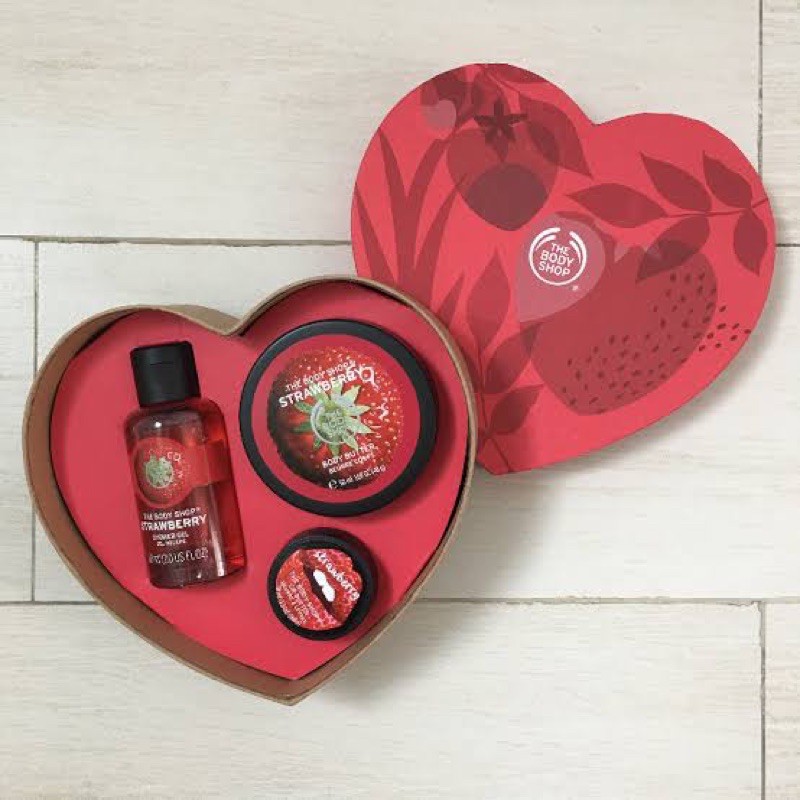 SESERAHAN THE BODY SHOP GIFT SET GIFT SESERAHAN HATI THE BODY SHOP PAKET SESERAHAN PAKET HADIAH