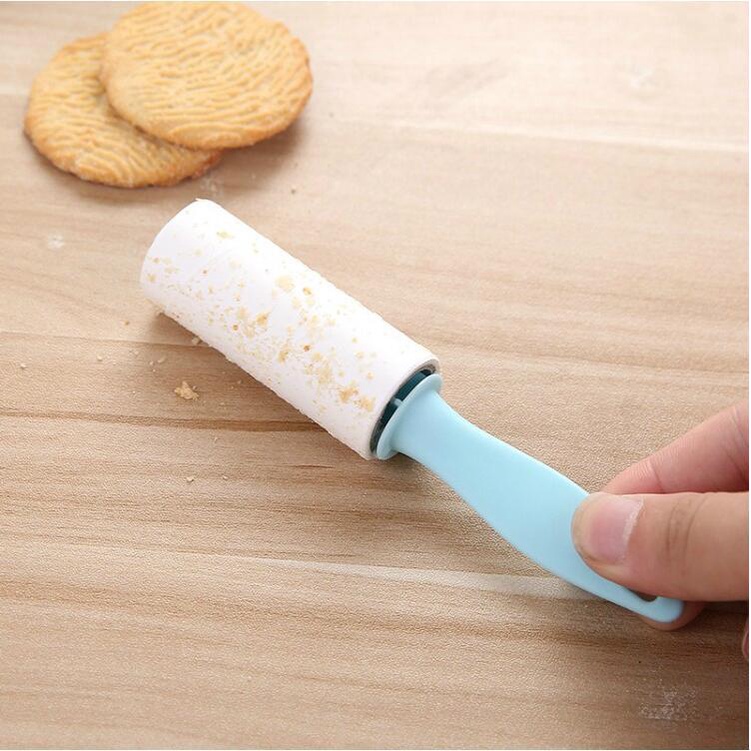 Pembersih Debu Bulu Anjing Kucing - AC 101 - Magic Sticky Lint refill refil Roller Roll Alat Sikat Penghilang Pembersih Pengangkat Bulu Debu Kotoran pada Pakaian Baju Karpet Lantai Mobil Kasur peralatan kebersihan perabot rumah tangga