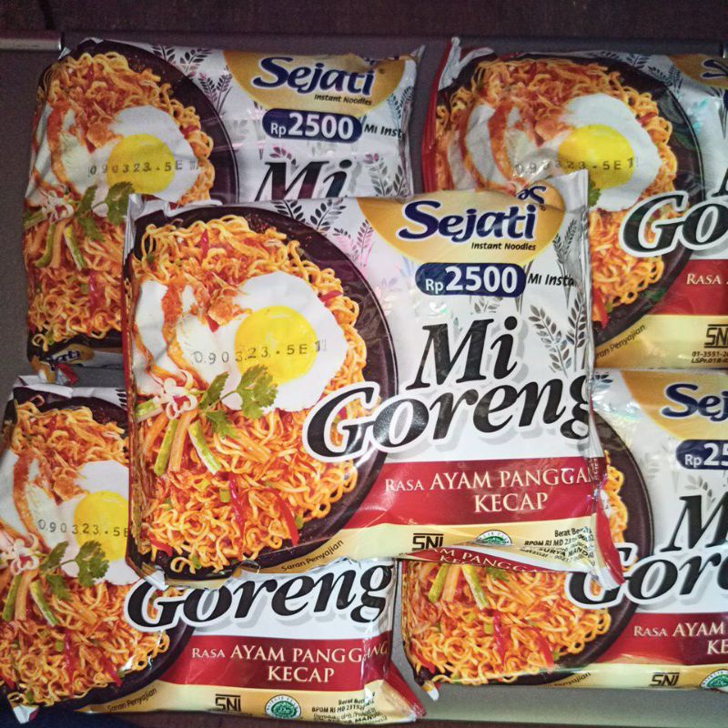 

5pcs Mie instan SEJATI Rasa Ayam panggang Kecap 90gr