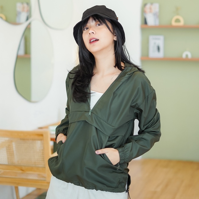 Miko Jaket - Jaket Parasut Cougle Wanita