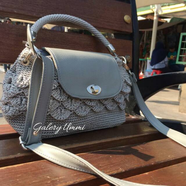 TAS RAJUT SISIK IKAN 01