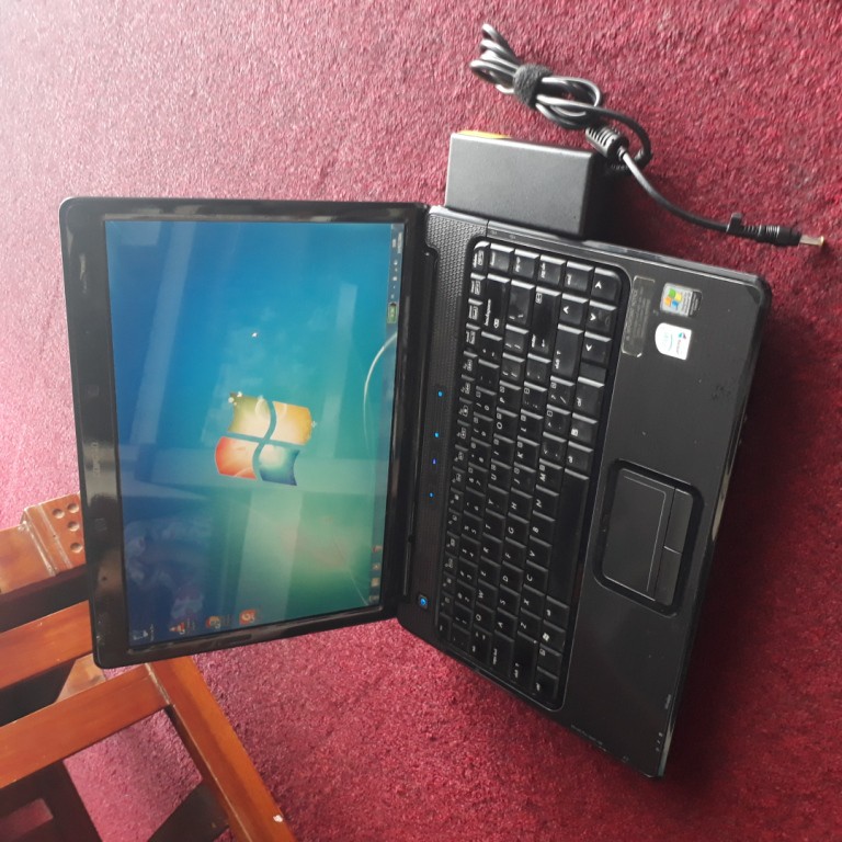 Laptop HP Compaq Presarion V3000 Bekas Murah
